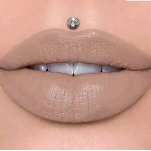 Jeffree Star JEFFREE’S NUDES Velour Liquid Lipstick. New in box.
